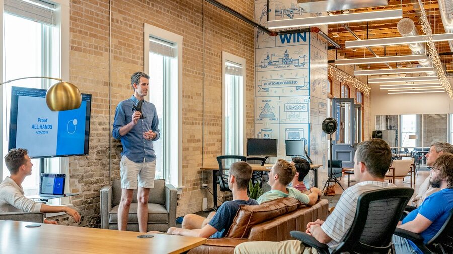 Consulting discussion in a bright office